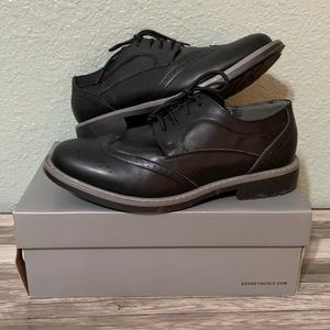 Men’s Reaction Kenneth Cole Dress shoes, black, size 6